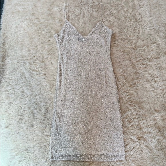 Retrofete Billie Sequin Dress in White Crystal Size Large - Picture 4 of 6
